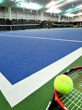 Indoor tennis court at Healthplex