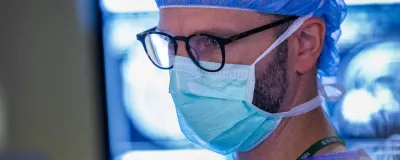 Neurosurgeon Stephan Munich, MD, in the operating room